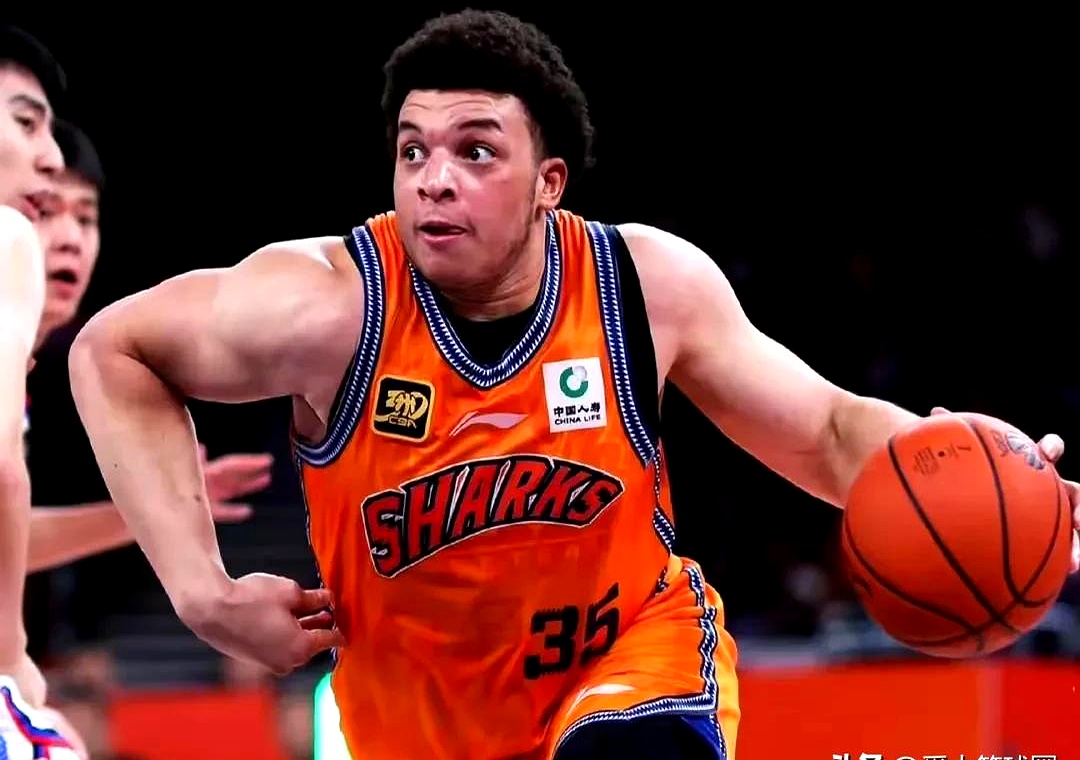  NBA常规赛战况：皇家马德里防线稳固，AC米兰进攻受阻，周琦成最佳